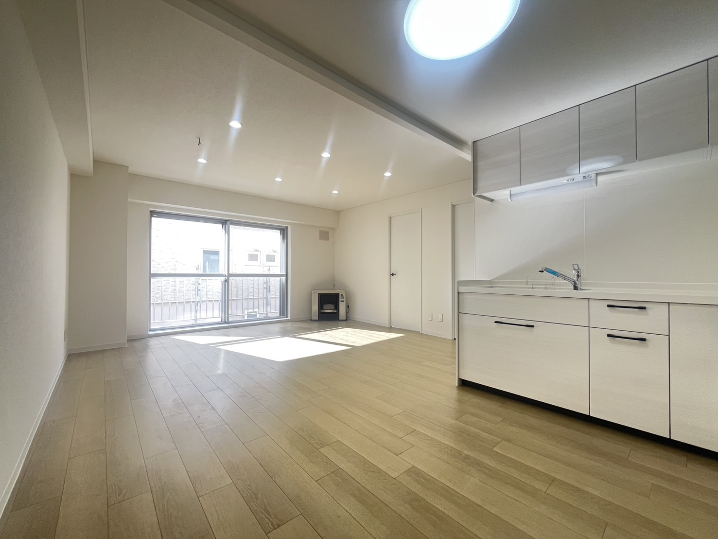 琴似ローヤルハイム２０２号室